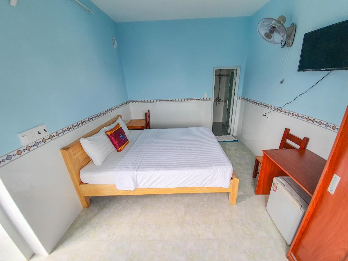 Hotel Dang Khoa Chi Khu Co Ong 외부 사진