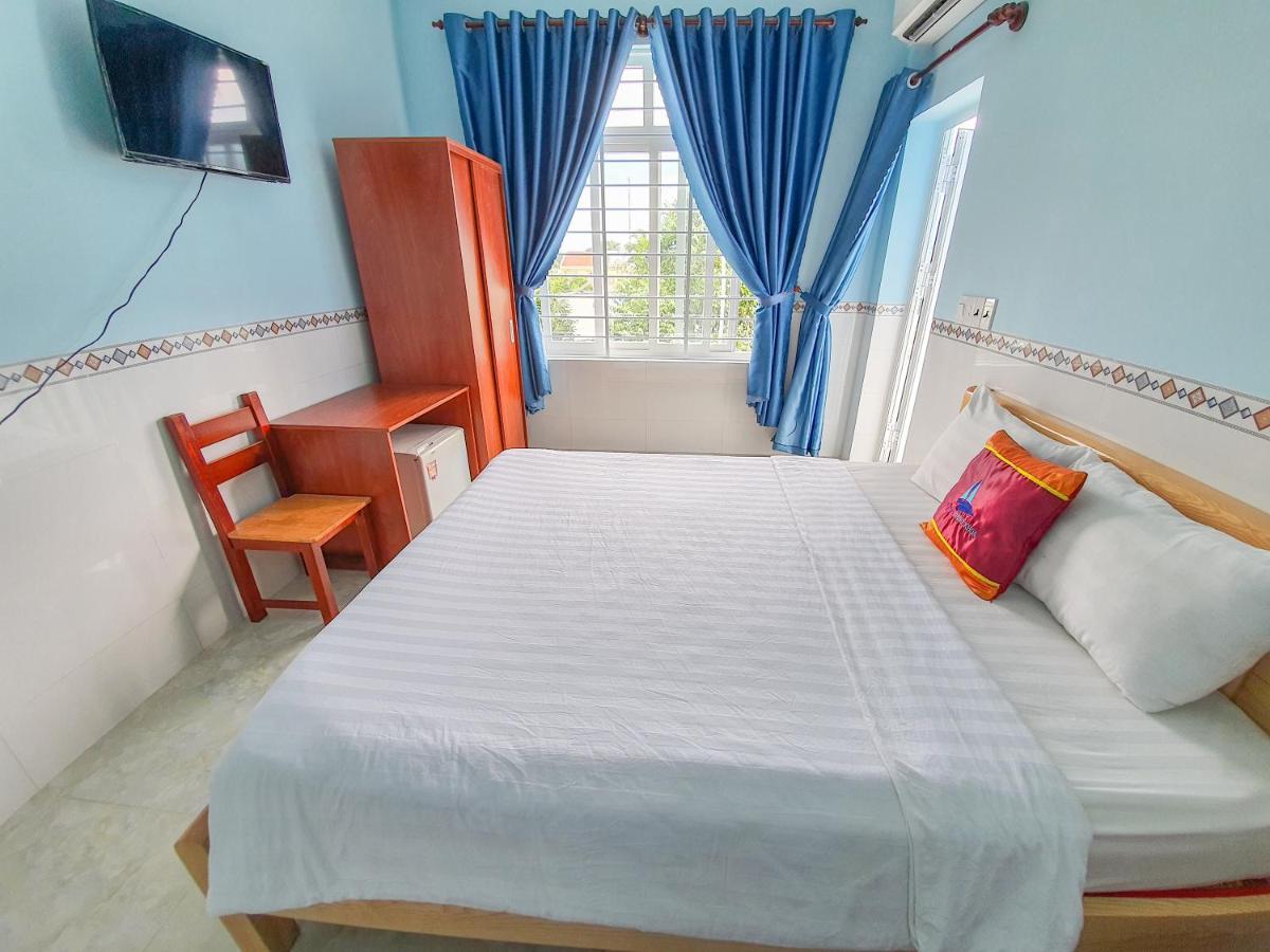 Hotel Dang Khoa Chi Khu Co Ong 외부 사진