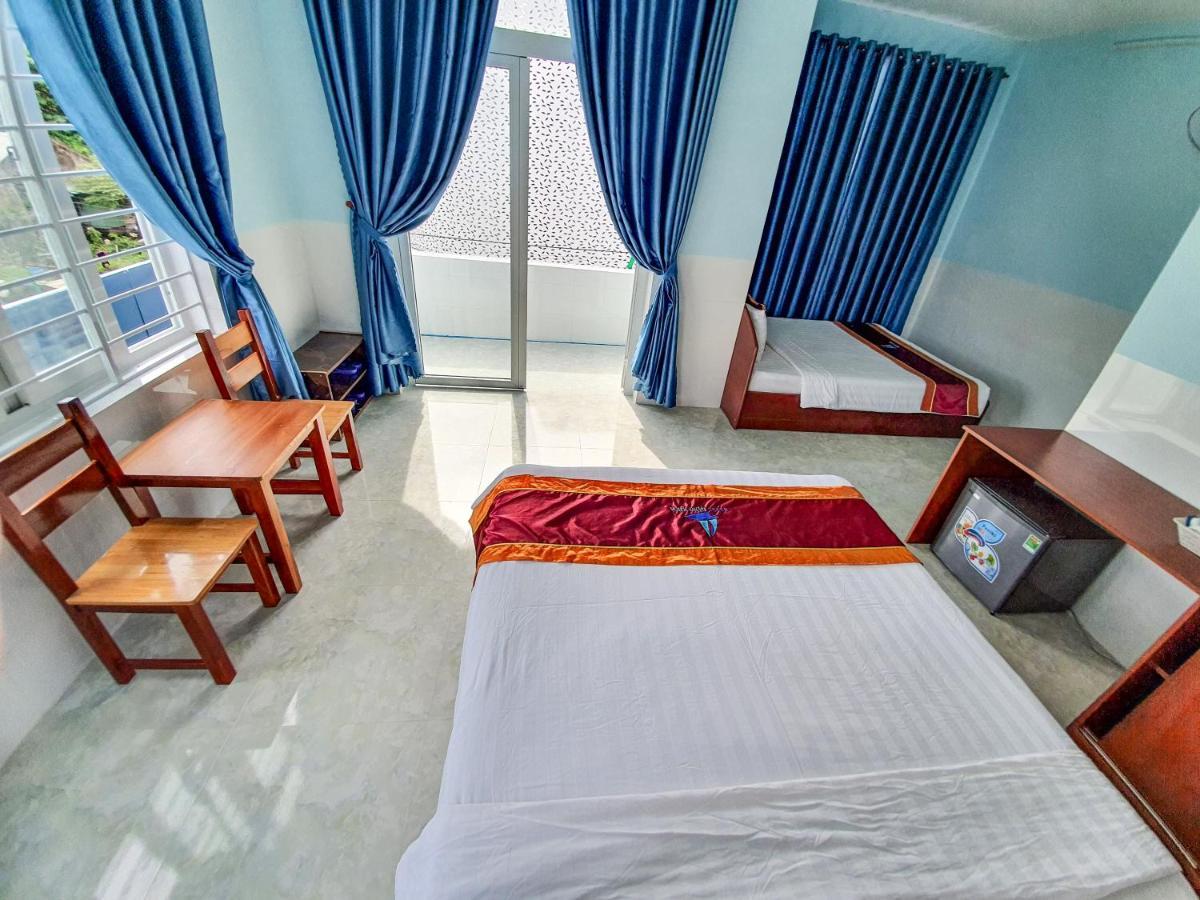 Hotel Dang Khoa Chi Khu Co Ong 외부 사진